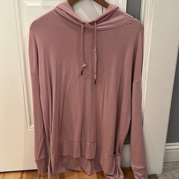 GAIAM Tops - NWOT Women’s XL Hooded Sweatshirt